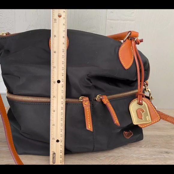 Dooney & Bourke Nylon Large Pocket Satchel Bag Black Shoulder Tan Leather Trim - Picture 9 of 12